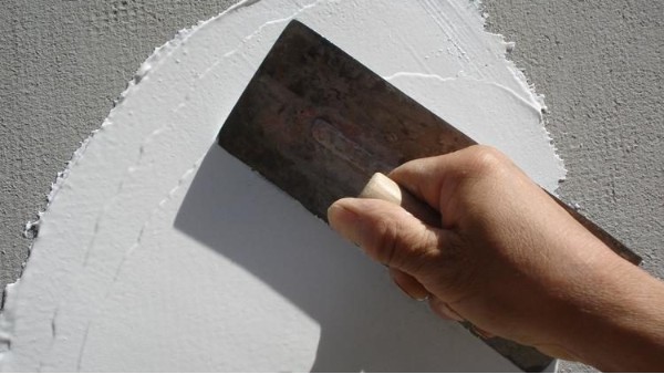 冬季刮膩子一般幾個小時可以干?易高好膩子告訴您