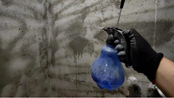 瓷磚粘結(jié)劑是不是越粘手越好？易高好膩?zhàn)痈嬖V您